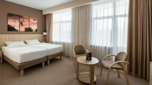 Супериор с балконом